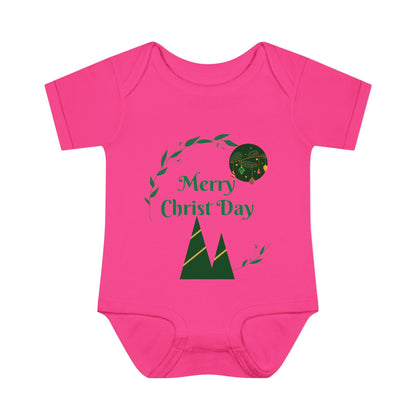 Infant Bodysuit - "Merry Christ Day" Holiday Baby Onesie with Green Wreath & Mountain Design