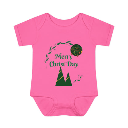 Infant Bodysuit - "Merry Christ Day" Holiday Baby Onesie with Green Wreath & Mountain Design